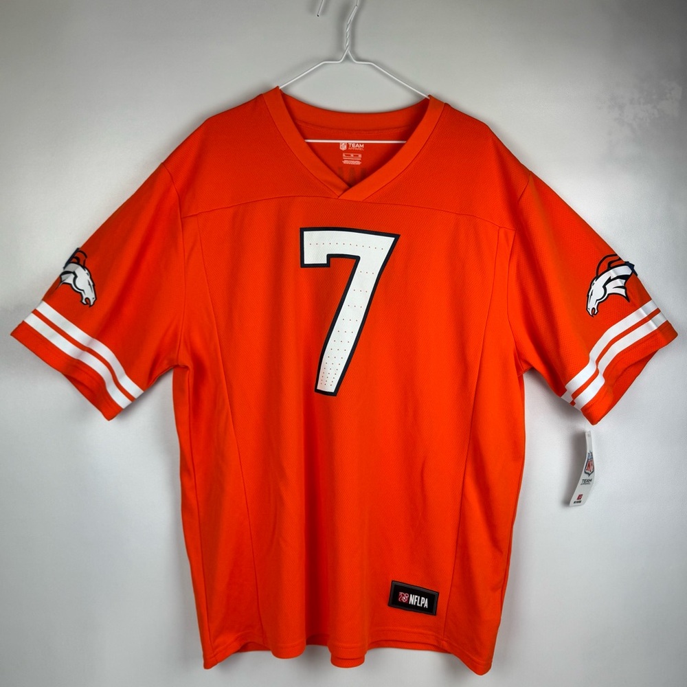 NFL Team  John Elway / Broncos Orange Jersey/Tee size XL and new with tags!